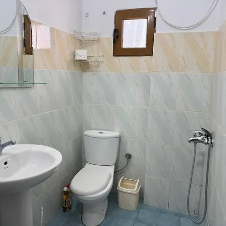 Holiday Rooms Guest house