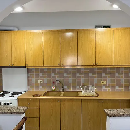 Guest house Holiday Rooms *