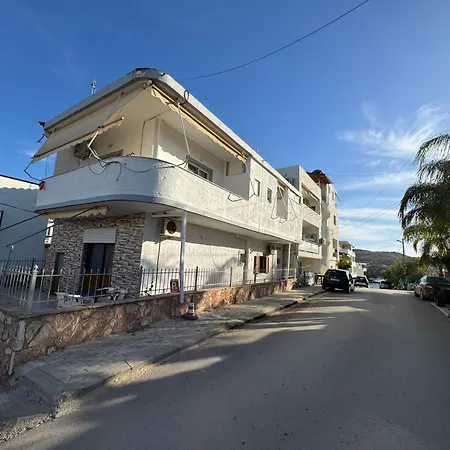 Holiday Rooms Ksamil